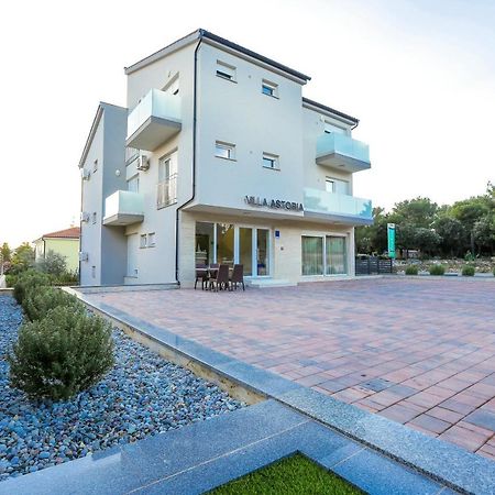 Villa Astoria Biograd Na Moru Exterior foto