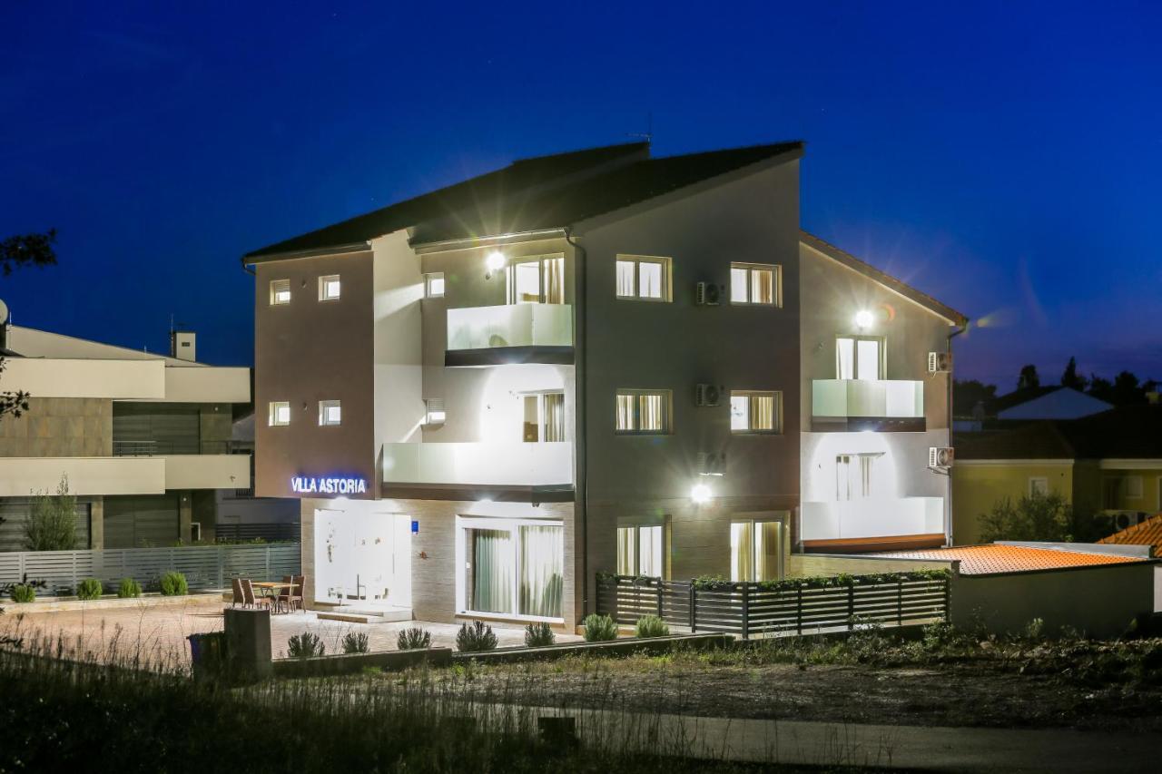 Villa Astoria Biograd Na Moru Exterior foto