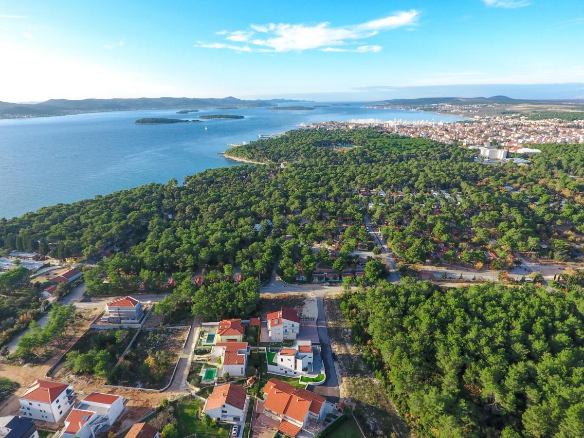 Villa Astoria Biograd Na Moru Exterior foto
